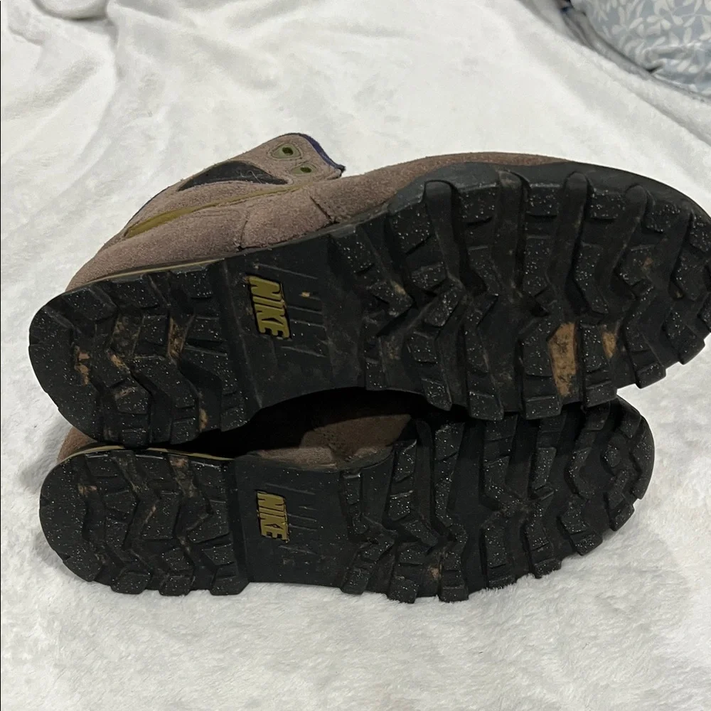 Vintage 1990’s Women’s Nike ACG Caldera Sz 8 - Picture 4 of 8